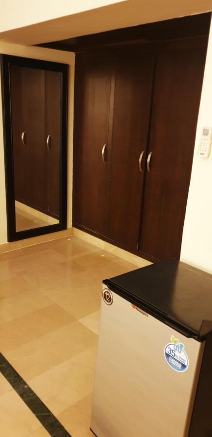 Reina Boutique Hotel - G6/3 Islamabad Rum bild
